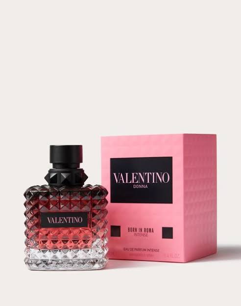 Valentino Donna Born In Roma Intense